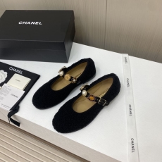 Chanel Low Shoes